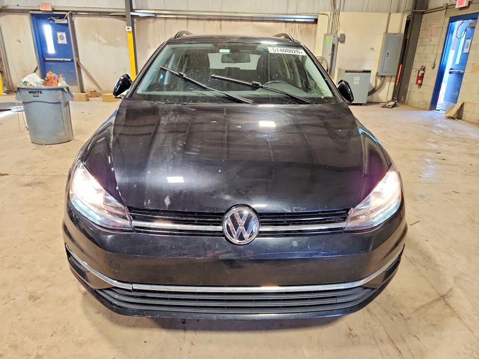 Продажа на аукционе авто 2018 Volkswagen Golf Sportwagen, vin: 3VW217AU7JM754881, номер лота: 57408026