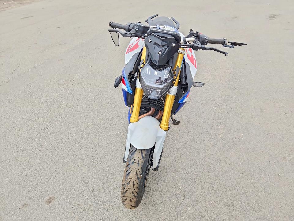 57749246 :رقم المزاد ، WB10K1308R6K60178 vin ، 2024 Bmw F 900 مزاد بيع