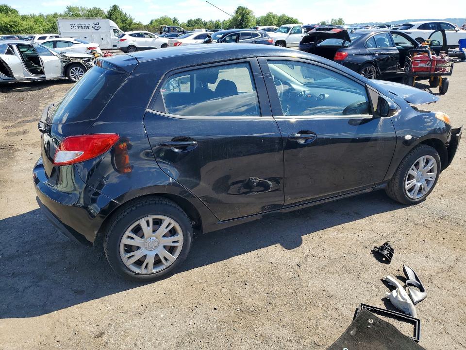 2013 Mazda Mazda2 მანქანა იყიდება აუქციონზე, vin: JM1DE1KY8D0170821, აუქციონის ნომერი: 58038106