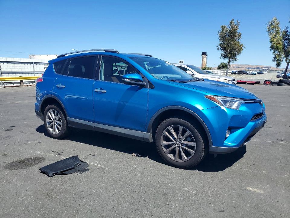 Продажа на аукционе авто 2017 Toyota Rav4, vin: 2T3YFREV9HW395796, номер лота: 57148186
