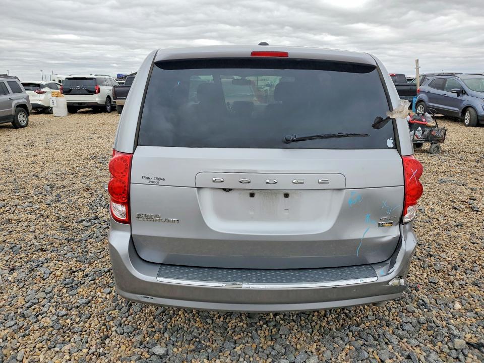 52190746 :رقم المزاد ، 2C4RDGEG8JR205566 vin ، 2018 Dodge Grand Caravan مزاد بيع