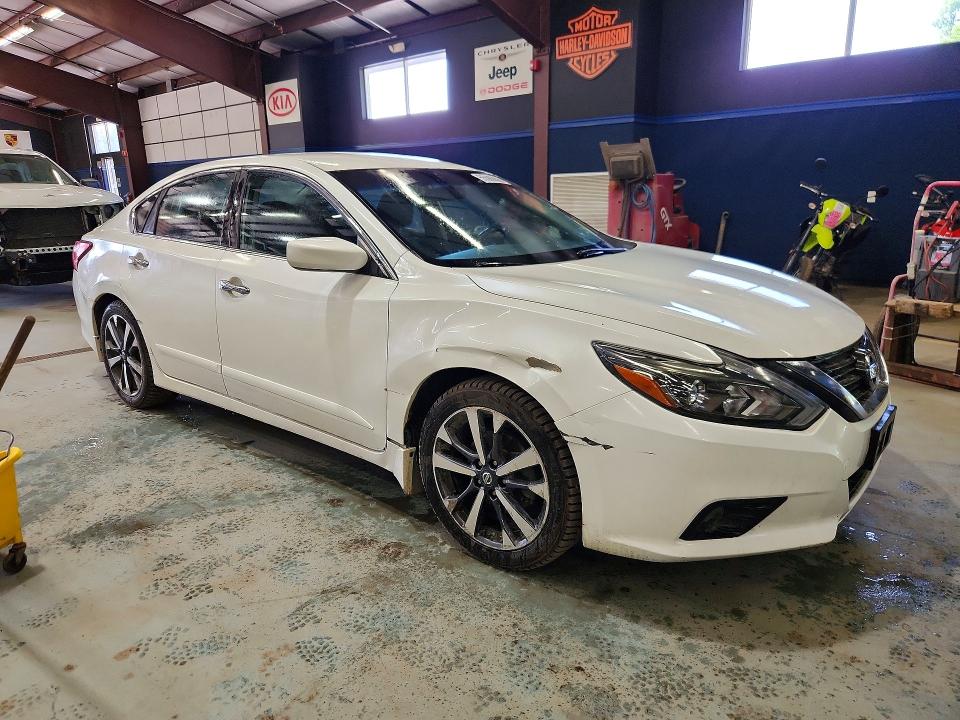 2016 Nissan Altima მანქანა იყიდება აუქციონზე, vin: 1N4AL3AP6GC197926, აუქციონის ნომერი: 56686056