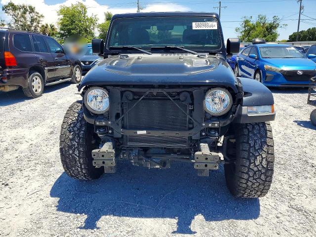 58098906 :رقم المزاد ، 1C4HJXCN1MW717610 vin ، 2021 Jeep Wrangler مزاد بيع
