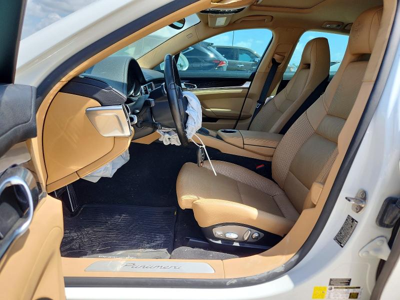57933046 :رقم المزاد ، WP0AA2A72FL006947 vin ، 2015 Porsche Panamera مزاد بيع