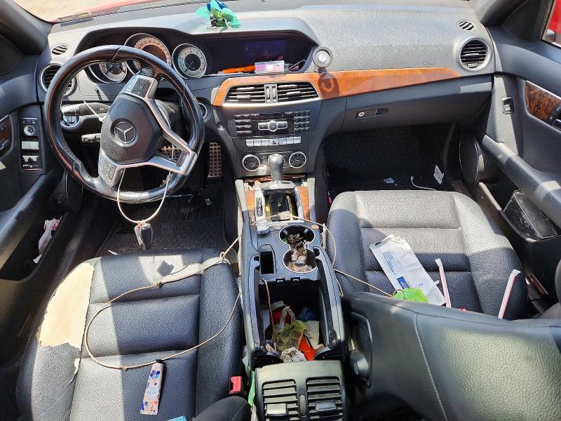 2014 Mercedes-benz C მანქანა იყიდება აუქციონზე, vin: WDDGF8AB8EA928562, აუქციონის ნომერი: 59358576
