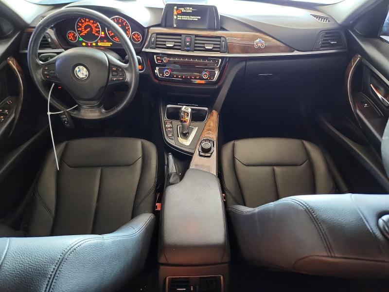 56171126 :رقم المزاد ، WBA8E1G53GNU10023 vin ، 2016 Bmw 320 مزاد بيع