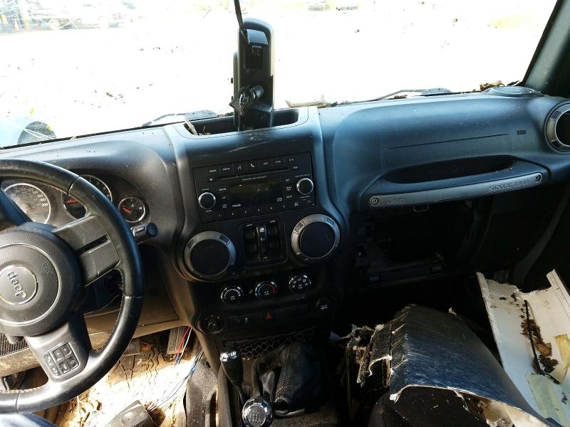 Продажа на аукционе авто 2015 Jeep Wrangler Unlimited, vin: 1C4BJWDG7FL672984, номер лота: 55562946