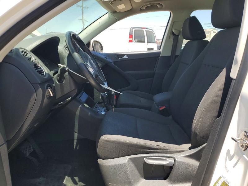 57148936 :رقم المزاد ، WVGAV3AX3DW609732 vin ، 2013 Volkswagen Tiguan مزاد بيع