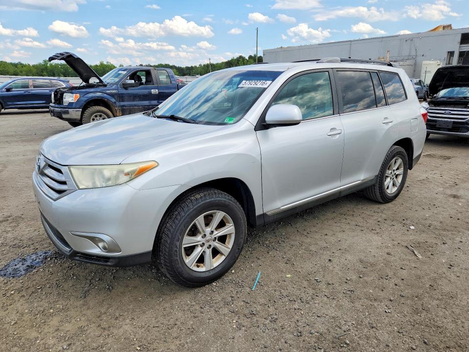 Auction sale of the 2011 Toyota Highlander, vin: 5TDBK3EH1BS073204, lot number: 57929216