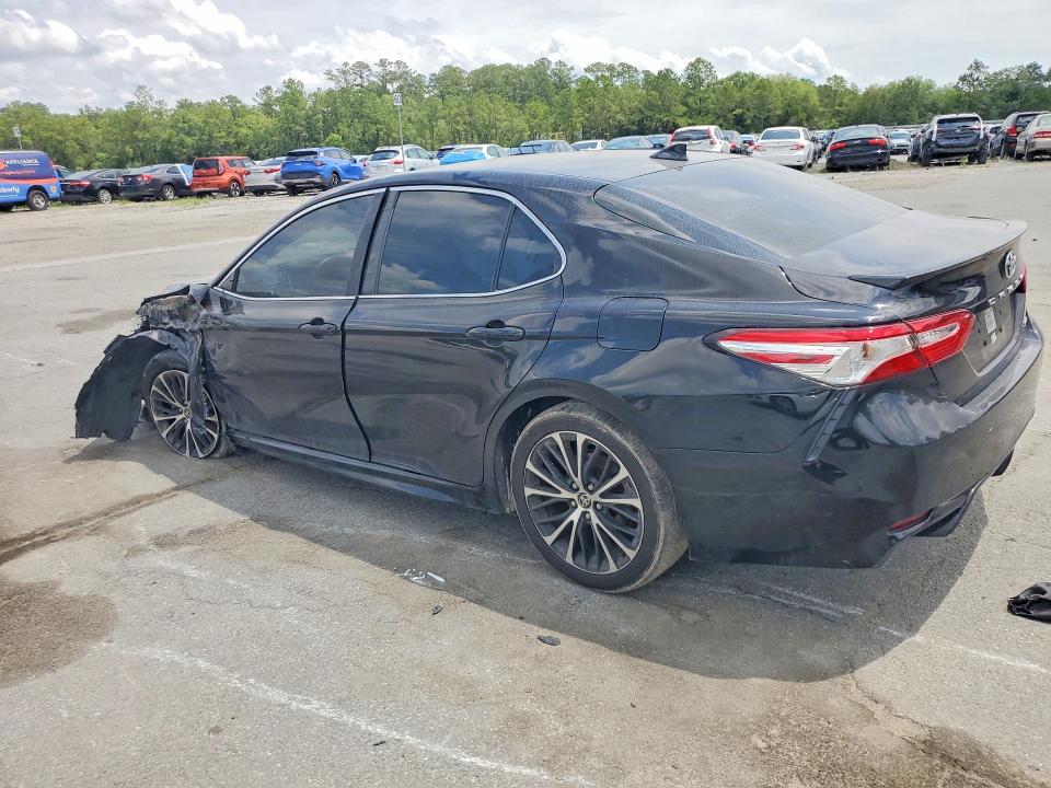 2020 Toyota Camry მანქანა იყიდება აუქციონზე, vin: 4T1G11AK5LU380317, აუქციონის ნომერი: 56254446