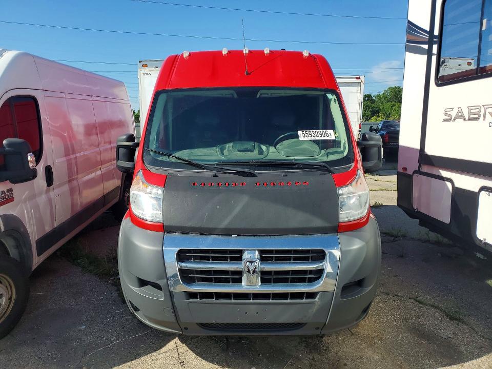 55930906 :رقم المزاد ، 3C6TRVBG8HE502792 vin ، 2017 Ram Promaster 1500 مزاد بيع