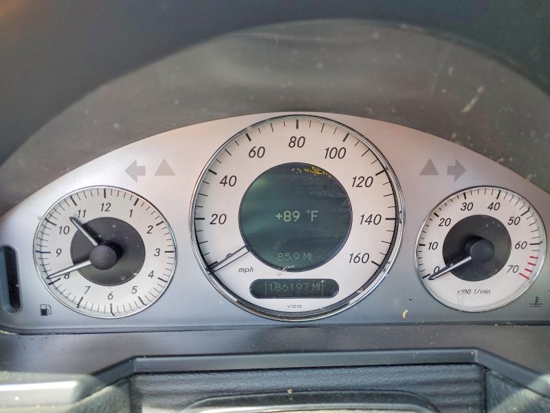 55821166 :رقم المزاد ، WDBUF87X98B208684 vin ، 2008 Mercedes-benz E مزاد بيع