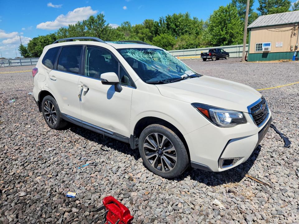 57471146 :رقم المزاد ، JF2SJGWC7HH540508 vin ، 2017 Subaru Forester مزاد بيع