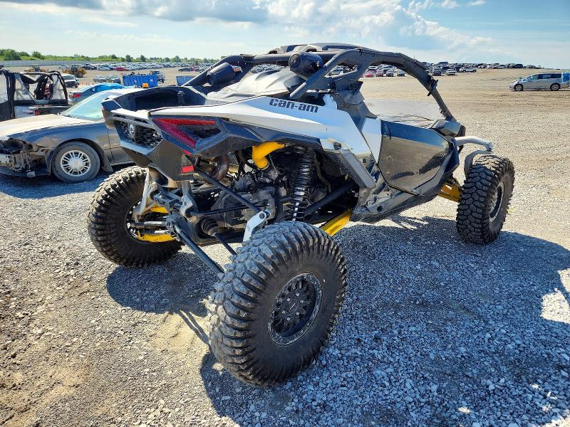 57391106 :رقم المزاد ، 3JB8GAT4XRE000162 vin ، 2024 Can-am Maverick R مزاد بيع