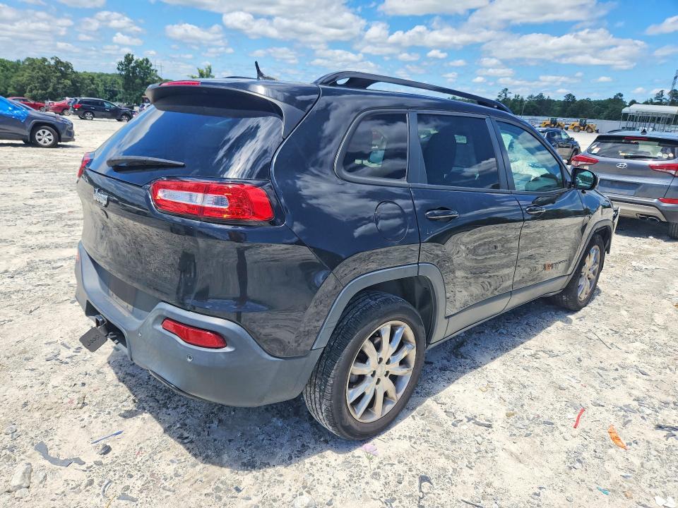 58049896 :رقم المزاد ، 1C4PJLCB0GW237928 vin ، 2016 Jeep Cherokee مزاد بيع