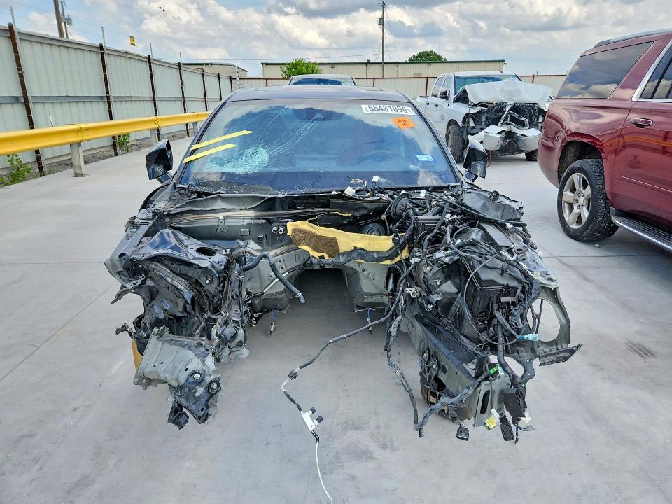 2025 Lexus Is 350 მანქანა იყიდება აუქციონზე, vin: JTHBZ1B29S5084987, აუქციონის ნომერი: 55431096