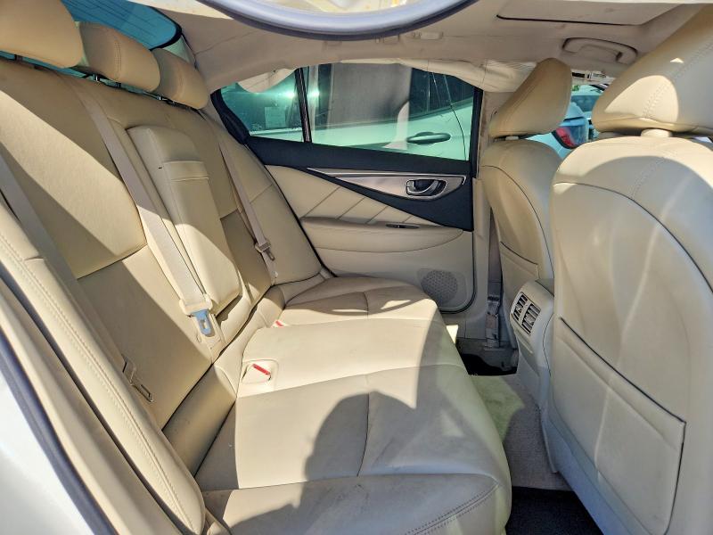 57843446 :رقم المزاد ، JN1EV7APXHM740044 vin ، 2017 Infiniti Q50 مزاد بيع