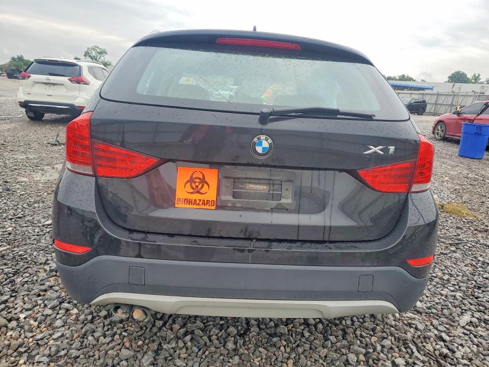 57302006 :رقم المزاد ، WBAVM1C56FV318608 vin ، 2015 Bmw X1 مزاد بيع