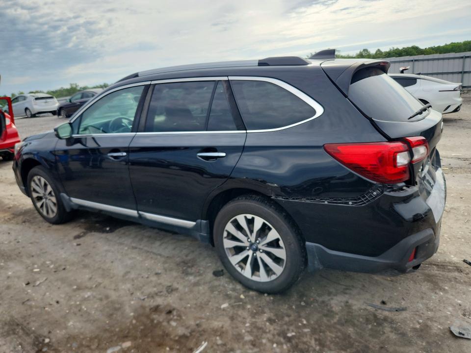2018 Subaru Outback მანქანა იყიდება აუქციონზე, vin: 4S4BSATC6J3333104, აუქციონის ნომერი: 57811806