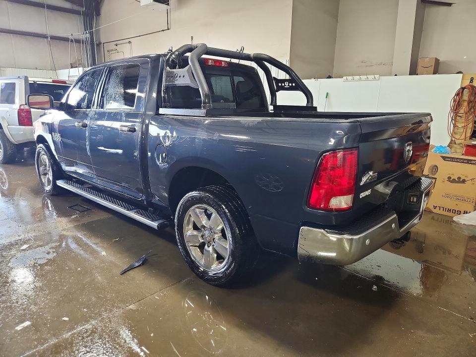 55597556 :رقم المزاد ، 1C6RR7LG2HS583192 vin ، 2017 Ram 1500 مزاد بيع