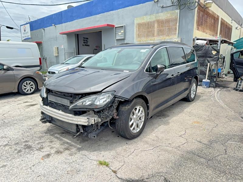Продажа на аукционе авто 2018 Chrysler Pacifica, vin: 2C4RC1CG9JR288914, номер лота: 56627016