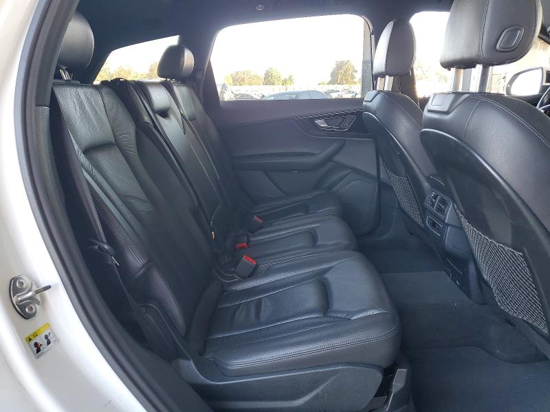 Продаж на аукціоні авто 2017 Audi Q7, vin: WA1LAAF78HD006311, номер лоту: 55601806