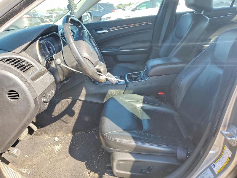 56296036 :رقم المزاد ، 2C3CCARG8FH793244 vin ، 2015 Chrysler 300 مزاد بيع