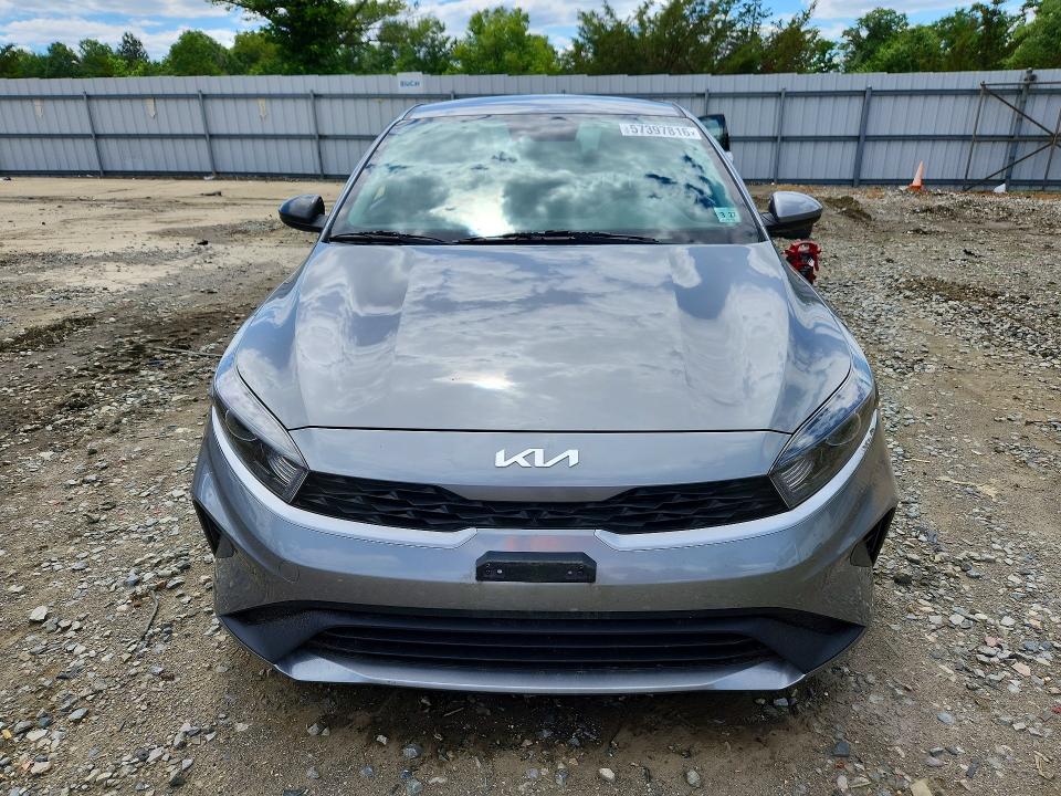 57397816 :رقم المزاد ، 3KPF24AD0NE455006 vin ، 2022 Kia Forte مزاد بيع
