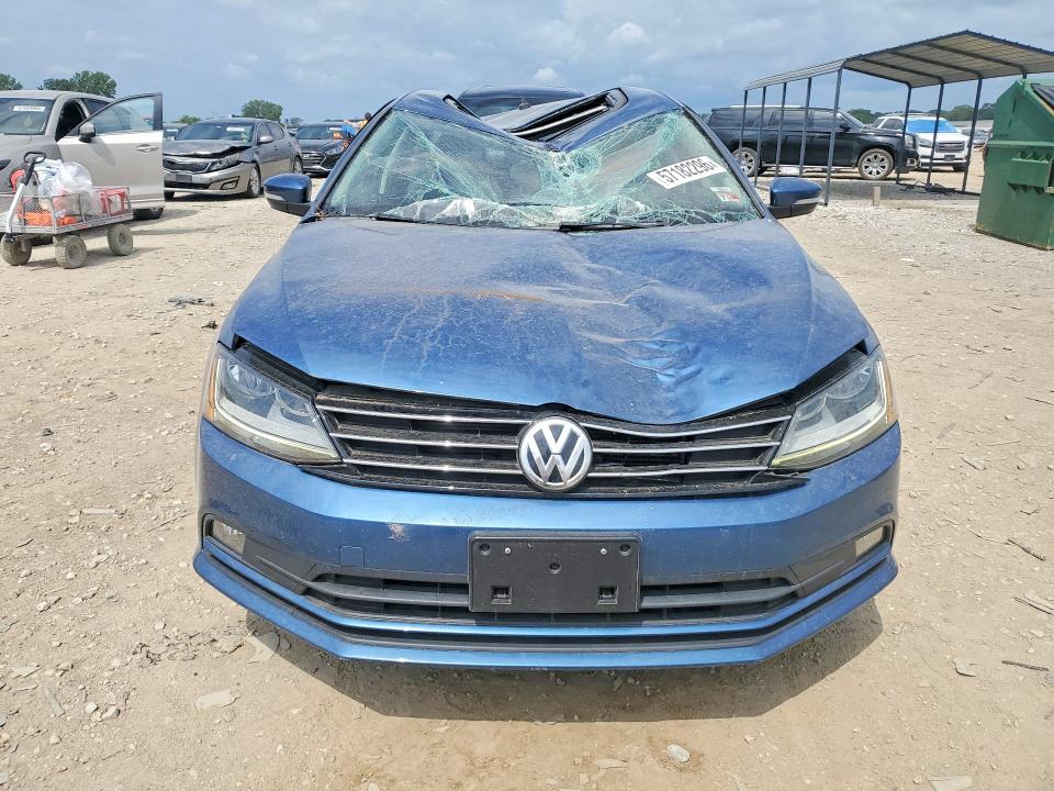57182296 :رقم المزاد ، 3VWL17AJXHM268165 vin ، 2017 Volkswagen Jetta مزاد بيع