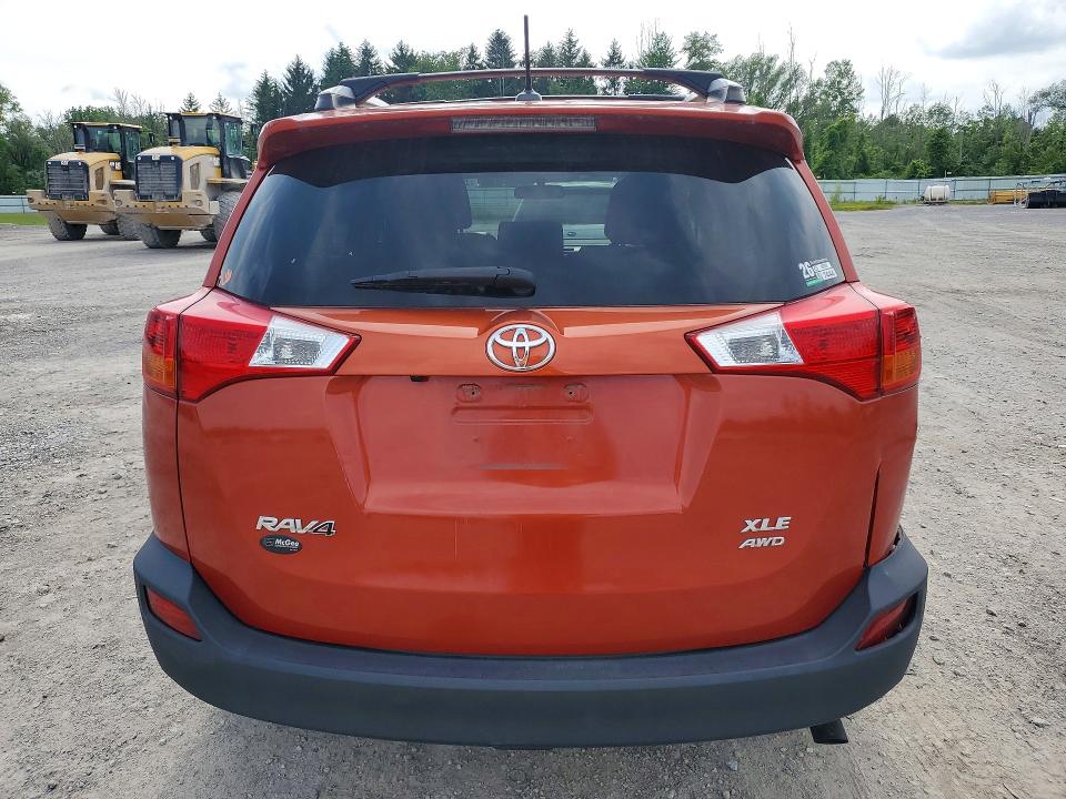 2015 Toyota Rav4 მანქანა იყიდება აუქციონზე, vin: JTMRFREV4FD159605, აუქციონის ნომერი: 58985336