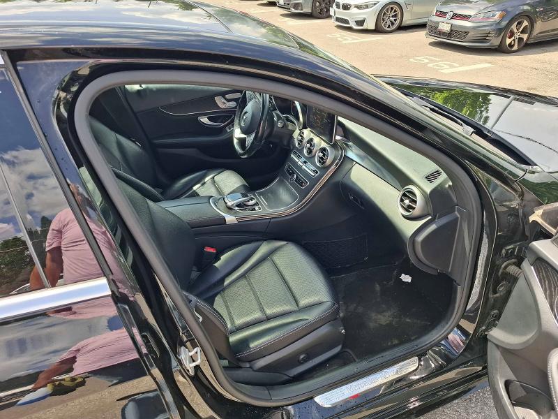58043356 :رقم المزاد ، 55SWF4KB4FU021344 vin ، 2015 Mercedes-benz C مزاد بيع