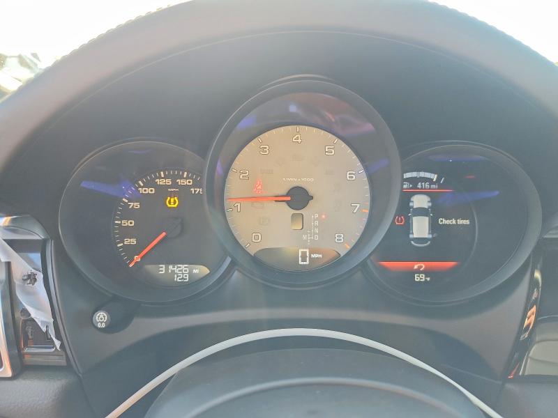 58752756 :رقم المزاد ، WP1AB2A5XGLB50712 vin ، 2016 Porsche Macan مزاد بيع