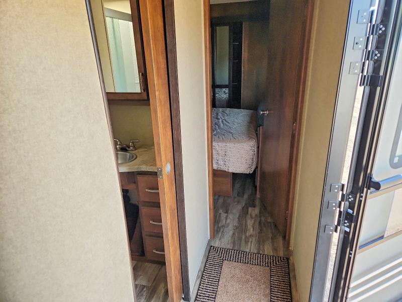 Продажа на аукционе авто 2018 Grand Design Reflection, vin: 573TR3823J3316592, номер лота: 55819216