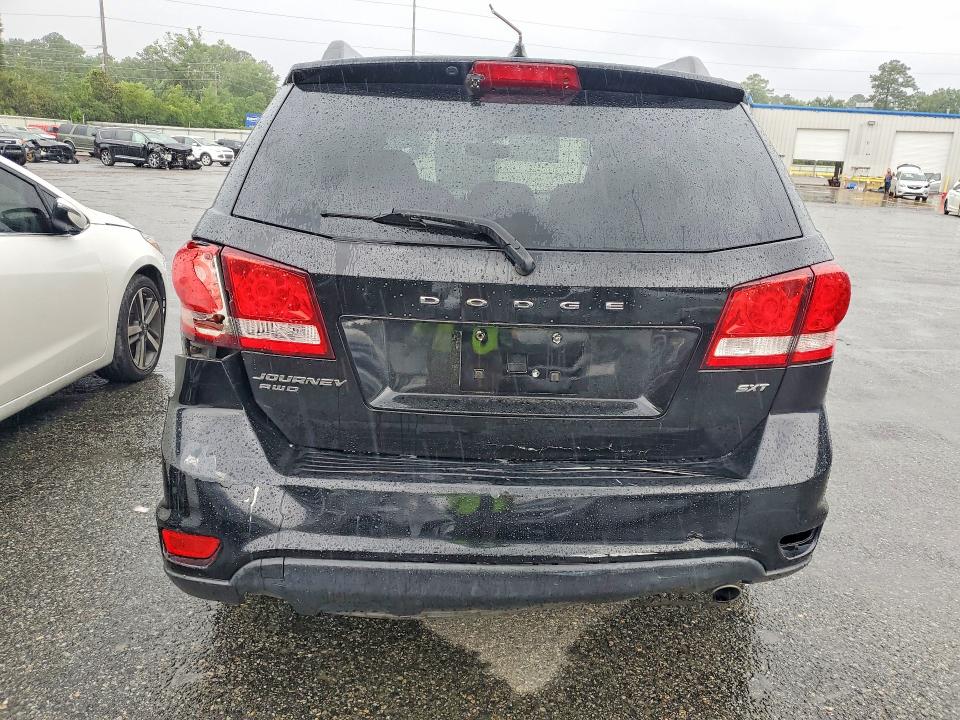 57549166 :رقم المزاد ، 3C4PDDBGXFT598047 vin ، 2015 Dodge Journey مزاد بيع