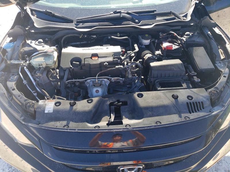 57343156 :رقم المزاد ، 19XFC2E88LE020715 vin ، 2020 Honda Civic مزاد بيع