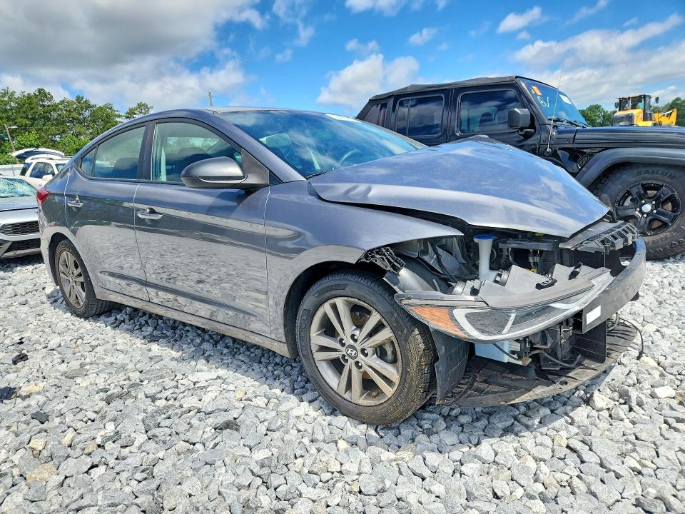 58453976 :رقم المزاد ، 5NPD84LF5JH383343 vin ، 2018 Hyundai Elantra مزاد بيع
