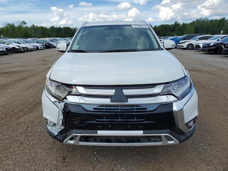 2018 Mitsubishi Outlander მანქანა იყიდება აუქციონზე, vin: JA4J24A58JZ611174, აუქციონის ნომერი: 51009316