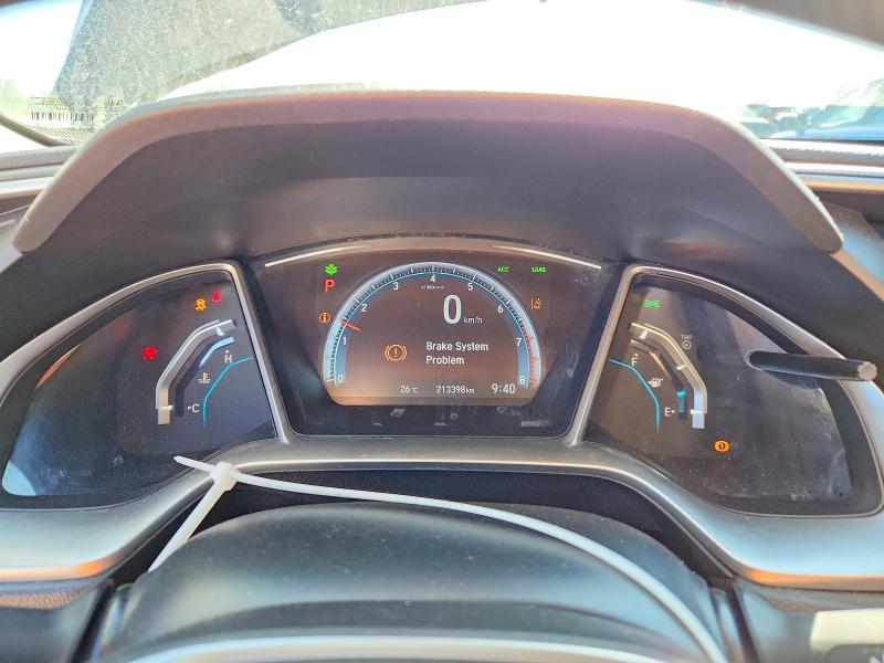 58302806 :رقم المزاد ، 2HGFC2F83JH023202 vin ، 2018 Honda Civic مزاد بيع