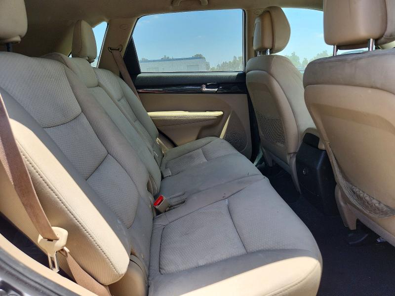 2011 Kia Sorento მანქანა იყიდება აუქციონზე, vin: 5XYKT4A12BG154592, აუქციონის ნომერი: 85977305