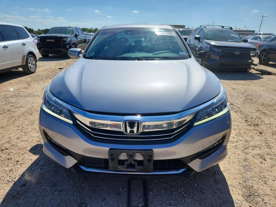 2016 Honda Accord მანქანა იყიდება აუქციონზე, vin: 1HGCR3F96GA011648, აუქციონის ნომერი: 57697696