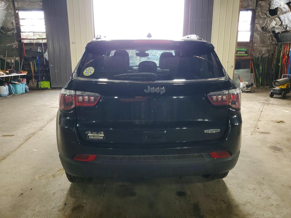 57255906 :رقم المزاد ، 3C4NJDBBXLT107217 vin ، 2020 Jeep Compass مزاد بيع