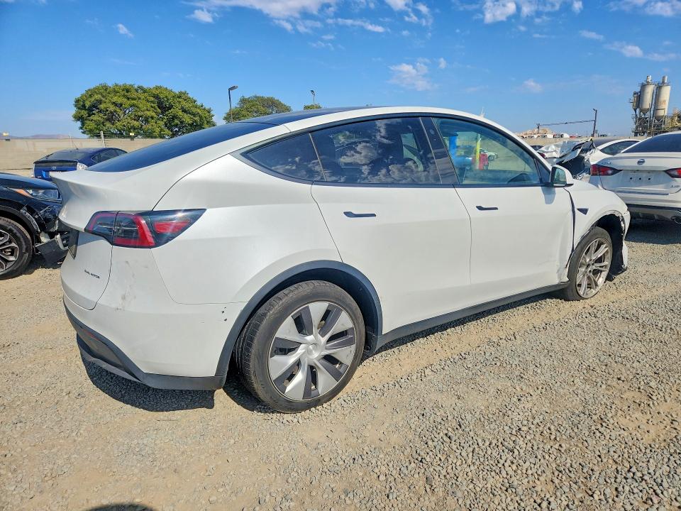 Продажа на аукционе авто 2023 Tesla Model Y, vin: 7SAYGDEE6PA060032, номер лота: 57433786