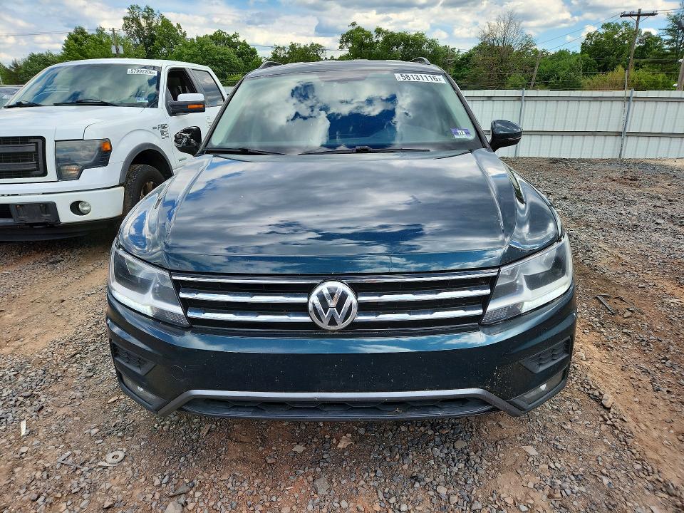 Продаж на аукціоні авто 2018 Volkswagen Tiguan, vin: 3VV3B7AX4JM025642, номер лоту: 58131116