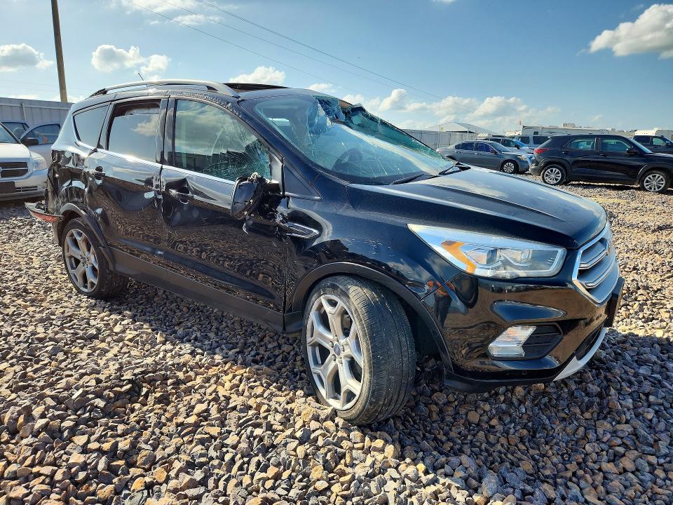 56682856 :رقم المزاد ، 1FMCU9J98HUC49892 vin ، 2017 Ford Escape مزاد بيع