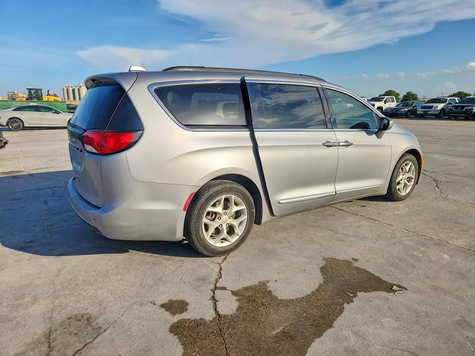 Aukcja sprzedaży 2017 Chrysler Pacifica, vin: 2C4RC1BG3HR831332, numer aukcji: 58613696