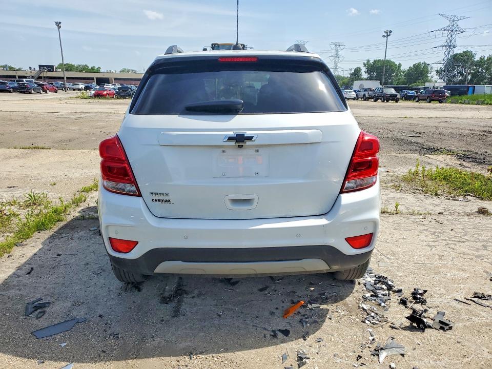58110246 :رقم المزاد ، KL7CJLSB6MB327925 vin ، 2021 Chevrolet Trax مزاد بيع