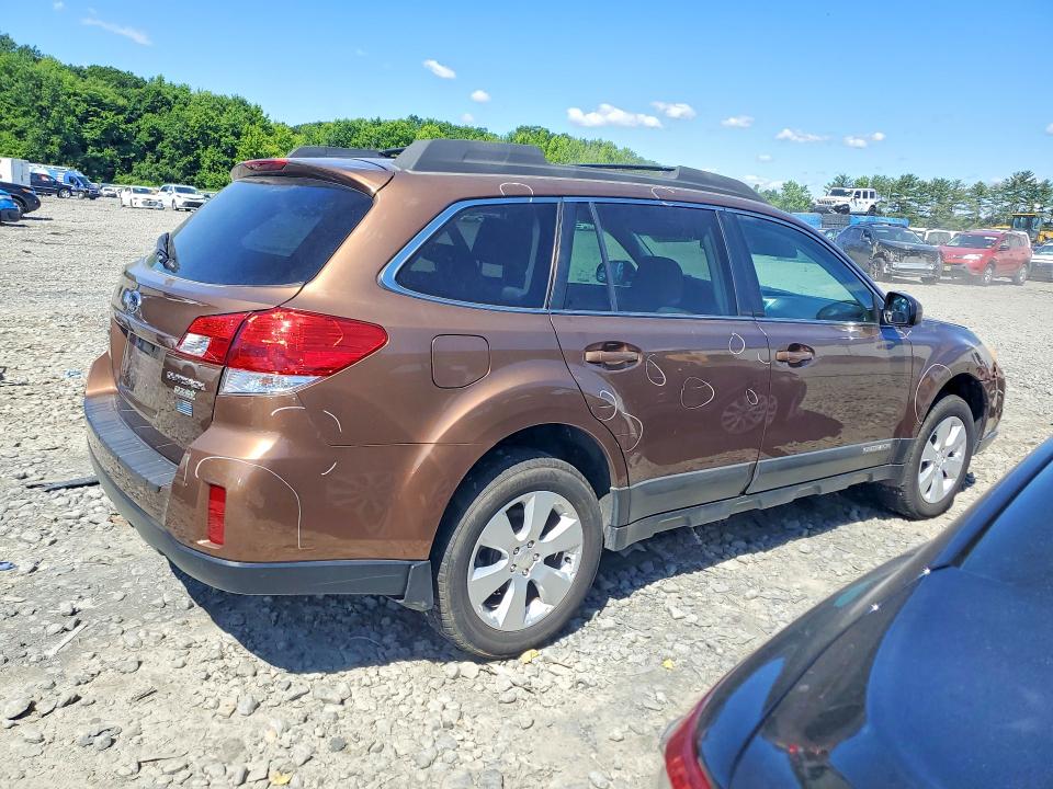 57435836 :رقم المزاد ، 4S4BRBCC3B3433857 vin ، 2011 Subaru Outback مزاد بيع
