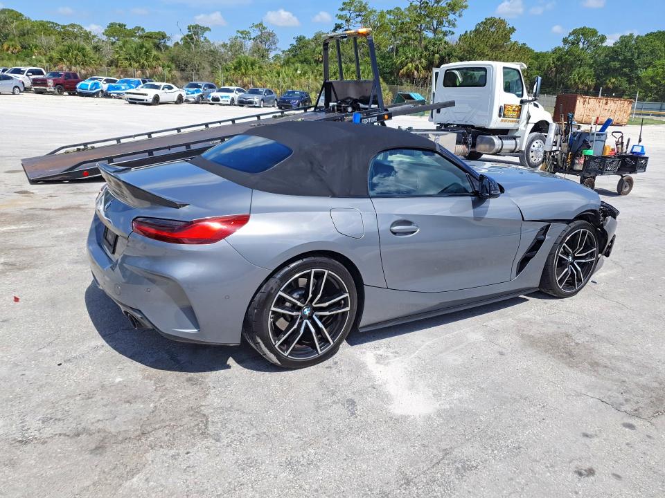 Продаж на аукціоні авто 2023 Bmw Z4, vin: WBAHF3C03PWY12718, номер лоту: 59236686