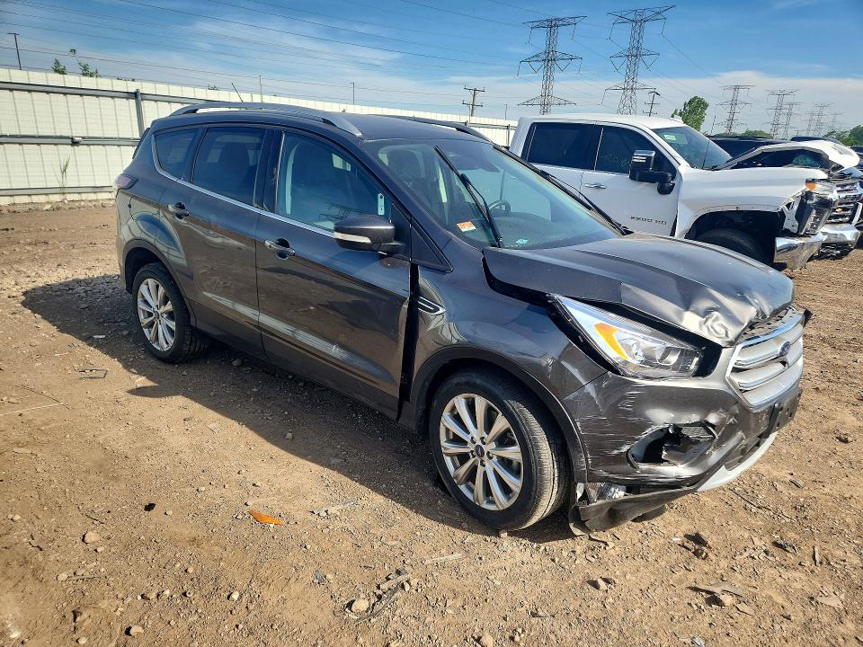 Продажа на аукционе авто 2017 Ford Escape, vin: 1FMCU9J97HUD36487, номер лота: 56094216
