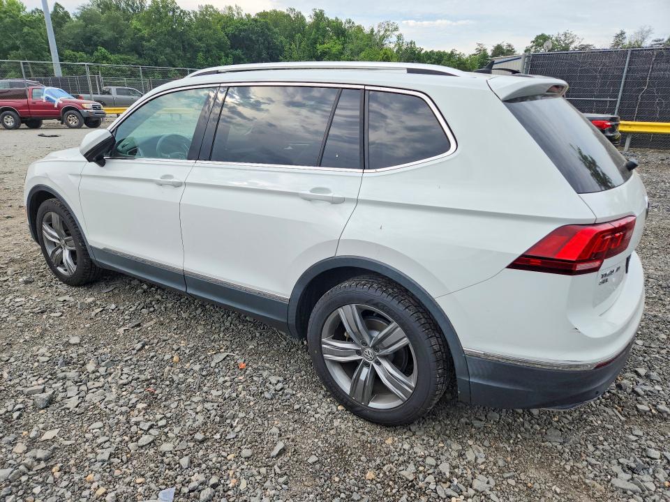 Продажа на аукционе авто 2018 Volkswagen Tiguan, vin: 3VV5B7AX8JM045126, номер лота: 57624556
